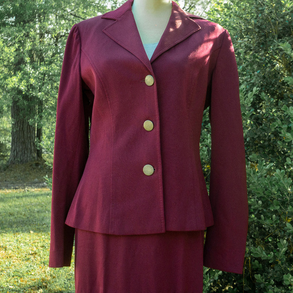 Dolce & Gabbana Other - Dolce & Gabbana Women's Blazer & Skirt (burgundy)
